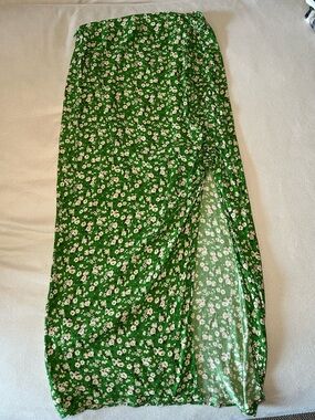 Zara floral skirt
